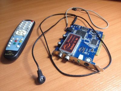 Лот: 10360052. Фото: 1. TV-Tuner Behold TV M6 V104 + FM... ТВ-тюнеры и карты захвата