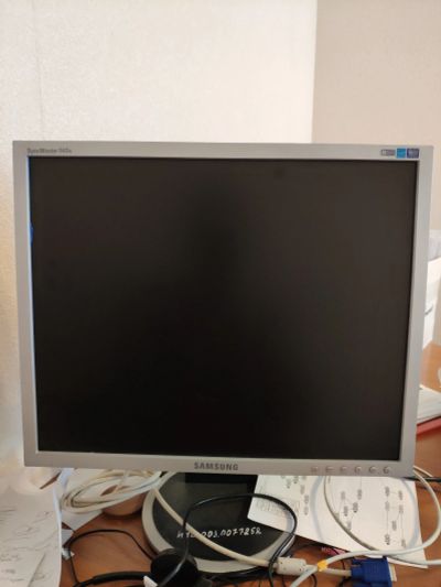 Лот: 18157452. Фото: 1. Монитор Samsung 940N. ЖК-мониторы