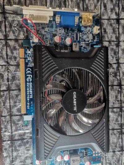Лот: 25254530. Фото: 1. Видеокарта Gigabyte GV-N96TGR-512I. Видеокарты