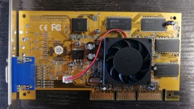 Лот: 19426703. Фото: 1. Видеокарта GeForce2 MX-400 64MB. Видеокарты