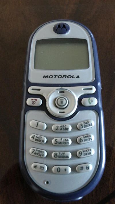Лот: 1617647. Фото: 1. Motorola C200. Кнопочные мобильные телефоны
