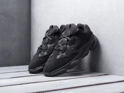 Лот: 17094388. Фото: 1. Кроссовки Adidas Yeezy 500 (12888... Кеды, кроссовки
