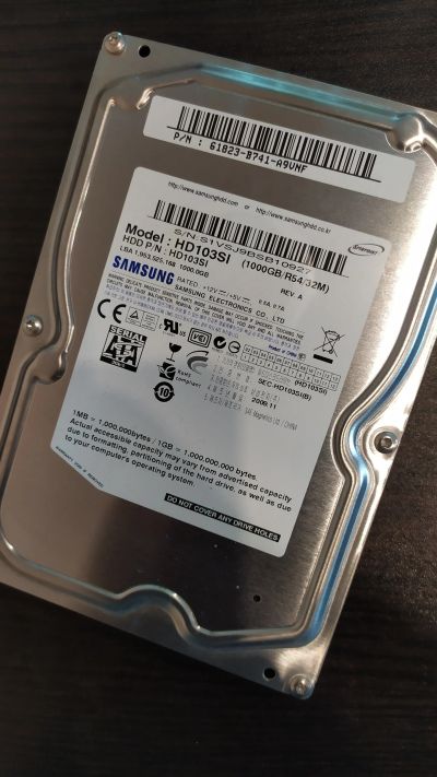 Лот: 15845032. Фото: 1. Samsung HD103SI 1000 Гб\1Tb жёсткий... Жёсткие диски (HDD)