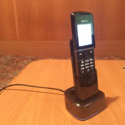 Лот: 6300436. Фото: 1. Nokia 8800 Sirocco Edition. Кнопочные мобильные телефоны