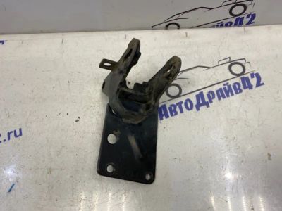 Лот: 21715163. Фото: 1. кронштейн двигателя Kia Cerato... Двигатель и элементы двигателя