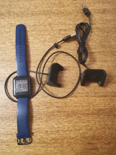 Лот: 17133139. Фото: 1. Xiaomi amazfit bip. Смарт-часы, фитнес-браслеты, аксессуары