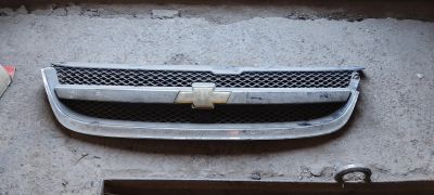 Лот: 17738128. Фото: 1. решетка радиатора chevrolet. Кузов