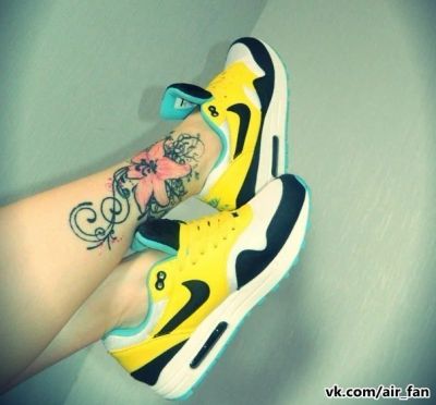 Лот: 6274505. Фото: 1. Кроссовки Nike Air Max 87 1. Кеды, кроссовки, слипоны