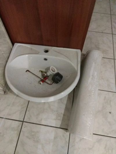 Лот: 12606867. Фото: 1. Раковина со стойкой. Раковины, умывальники