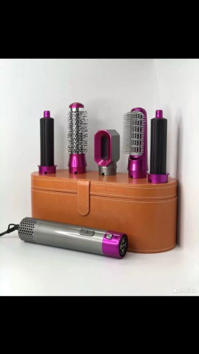 Лот: 21539895. Фото: 1. Стайлер фен Dyson новый!. Укладка и стрижка волос, бритьё, эпиляция