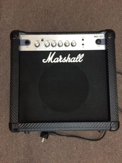 Лот: 16444911. Фото: 1. Marshall MG15CF. Гитарные эффекты и комбоусилители