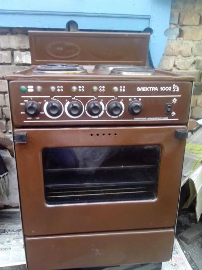 Лот: 4109898. Фото: 1. Продам плиту Электро. Плиты, духовые шкафы, варочные поверхности