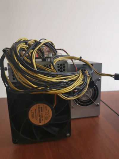 Лот: 18223094. Фото: 1. Asic Bitmain Antminer L3+. Майнинг фермы, товары для майнинга