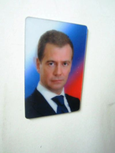 Лот: 7339534. Фото: 1. Магнит на холодильник "Путин и... Магниты сувенирные