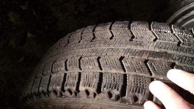 Лот: 10436717. Фото: 1. 165/80/13 две пары. Bridgestone... Шины на дисках