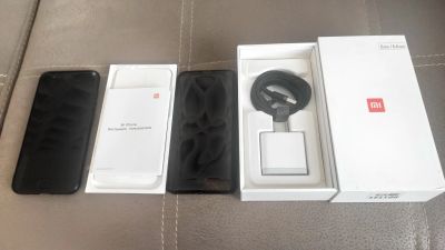 Лот: 17154632. Фото: 1. Xiaomi mi 6 6/64 GB. Смартфоны
