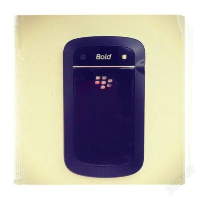 Лот: 2869266. Фото: 1. Blackberry Bold 9900. Кнопочные мобильные телефоны