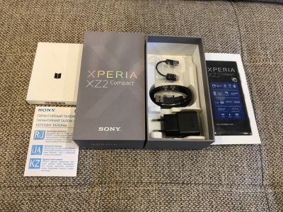 Лот: 11875798. Фото: 1. Xperia XZ2 Compact (Новый, на... Смартфоны