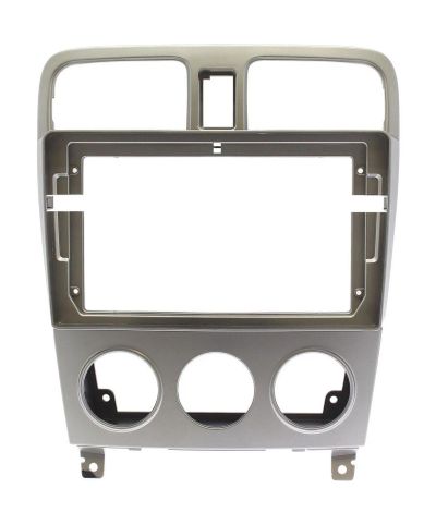 Лот: 19660516. Фото: 1. Рамка переходная Subaru Forester... Аксессуары для автозвука