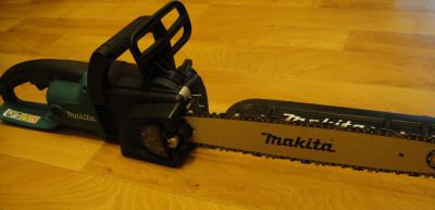 Лот: 14364509. Фото: 1. Пила цепная электрическая Makita... Электроинструмент