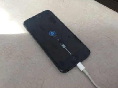 Лот: 4192019. Фото: 1. iPhone 5 16gb читаем описание... Смартфоны