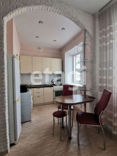 Лот: 21363566. Фото: 1. Сдам 2-комн. кв. 59 кв.м. Красноярск... Квартиры, студии