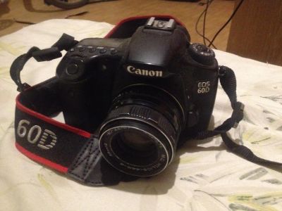 Лот: 6244386. Фото: 1. Canon 60d. Цифровые зеркальные