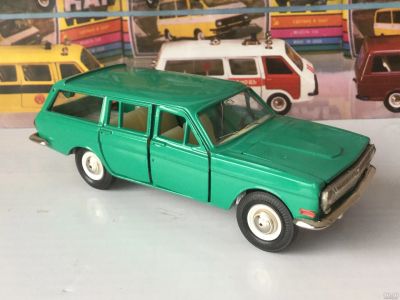 Лот: 13070004. Фото: 1. Волга Газ 2402 Саратов А14 с МИ. Автомоделизм