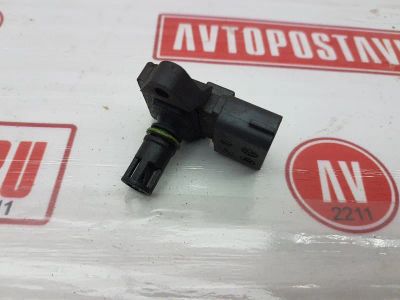 Лот: 20899877. Фото: 1. Датчик расхода воздуха Nissan... Двигатель и элементы двигателя