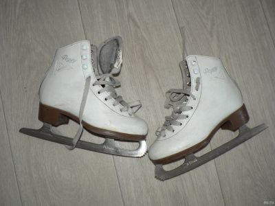 Лот: 15227838. Фото: 1. коньки Botas Peggy Чехия белые... Коньки