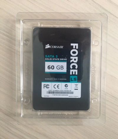 Лот: 12770956. Фото: 1. SSD накопитель Corsair 60Гб. SSD-накопители