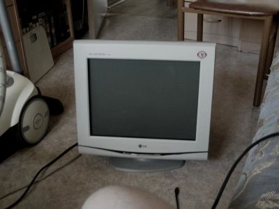 Лот: 5696126. Фото: 1. монитор LG Flatron. ЭЛТ-мониторы