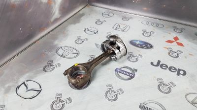 Лот: 23589220. Фото: 1. Шатун BMW 5-Series M54B25 11257504899... Двигатель и элементы двигателя