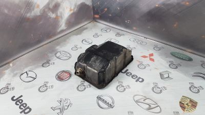 Лот: 23589610. Фото: 1. Поддон КПП Volvo S60 B5244S 31259502... Трансмиссия