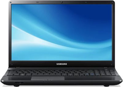 Лот: 3057224. Фото: 1. Новый Samsung NP305E5A-S0MRU AMD... Ноутбуки