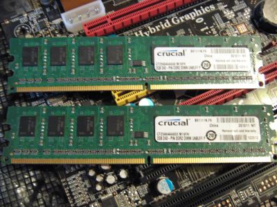 Лот: 5708757. Фото: 1. Оперативная память Crucial DDR2-800... Оперативная память