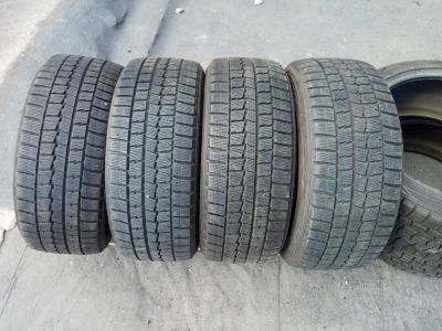 Лот: 16300706. Фото: 1. #503 225/45 R17 Dunlop Winter... Шины