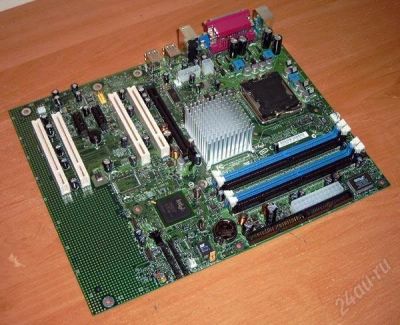 Лот: 2786902. Фото: 1. Системная плата Intel_ D915GAV... Материнские платы