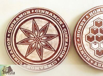 Лот: 7089226. Фото: 1. Дизайнерская подставка под кружку... Кружки, стаканы, бокалы