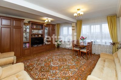 Лот: 25296641. Фото: 1. 3-комн. квартира , Красноярск... Квартиры, студии