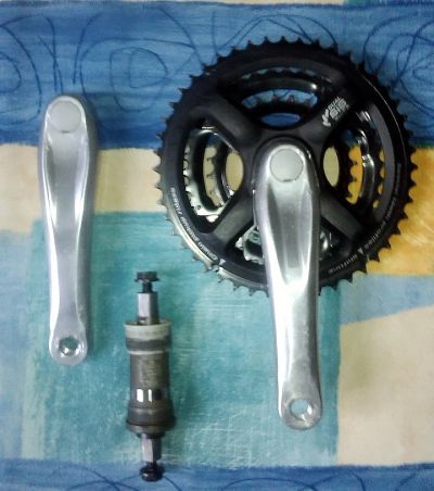 Лот: 3416710. Фото: 1. Система Shimano FC-TX71 с кареткой... Запчасти
