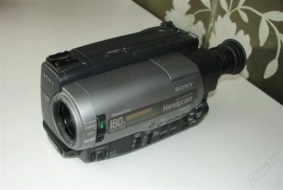 Лот: 1468975. Фото: 1. Видеокамера SONY CCD-TR620E. Видеокамеры