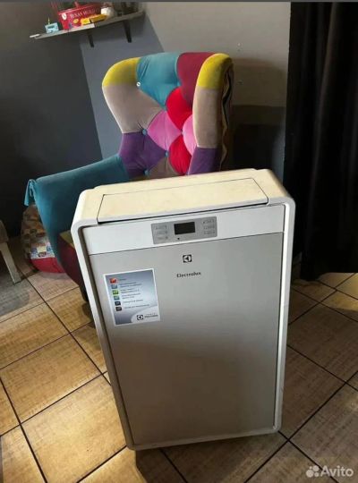 Лот: 25678660. Фото: 1. Мобильный кондиционер Electrolux... Кондиционеры, сплит-системы