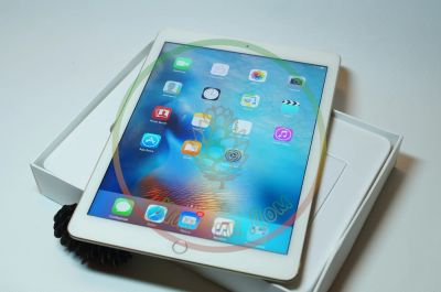Лот: 6669854. Фото: 1. Планшет Apple iPad 6th generation... Планшеты