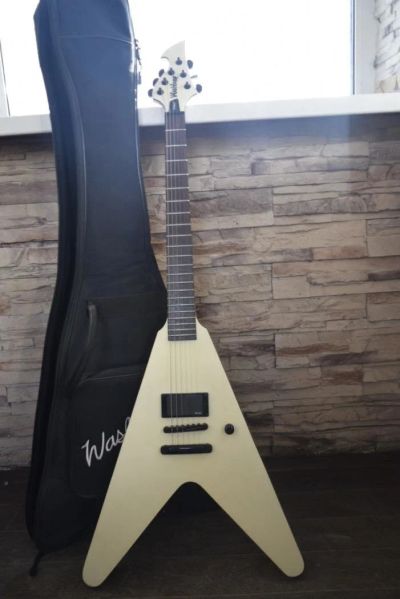 Лот: 10894978. Фото: 1. Электрогитара Washburn WV66GT... Гитары