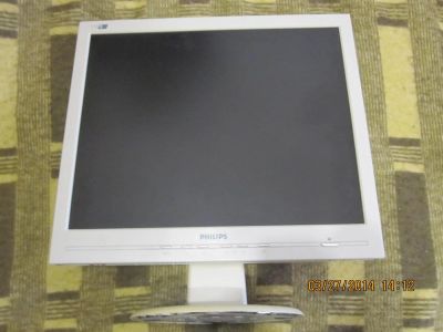 Лот: 3895349. Фото: 1. Монитор Philips 170s6 неисправный. ЖК-мониторы