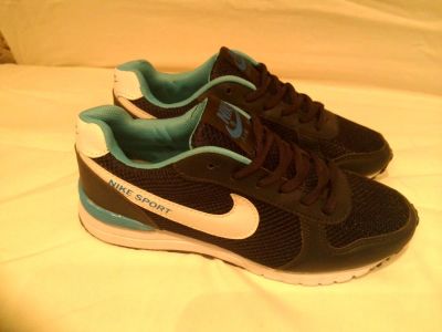 Лот: 5432462. Фото: 1. кроссовки NIKE air relentless. Кеды, кроссовки, слипоны
