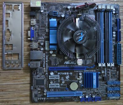 Лот: 17287922. Фото: 1. Материнская плата ASUS P7H55-M... Комплекты запчастей