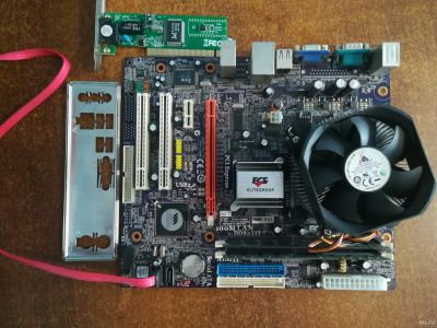 Лот: 15852358. Фото: 1. Комплект.Процессор Intel® Pentium... Процессоры