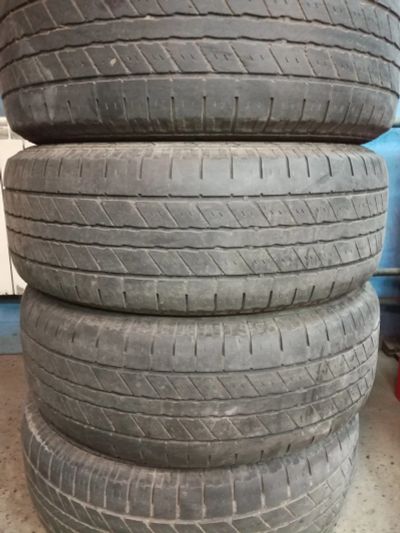 Лот: 12133391. Фото: 1. Комплект шин Hankook 265 70 15. Шины